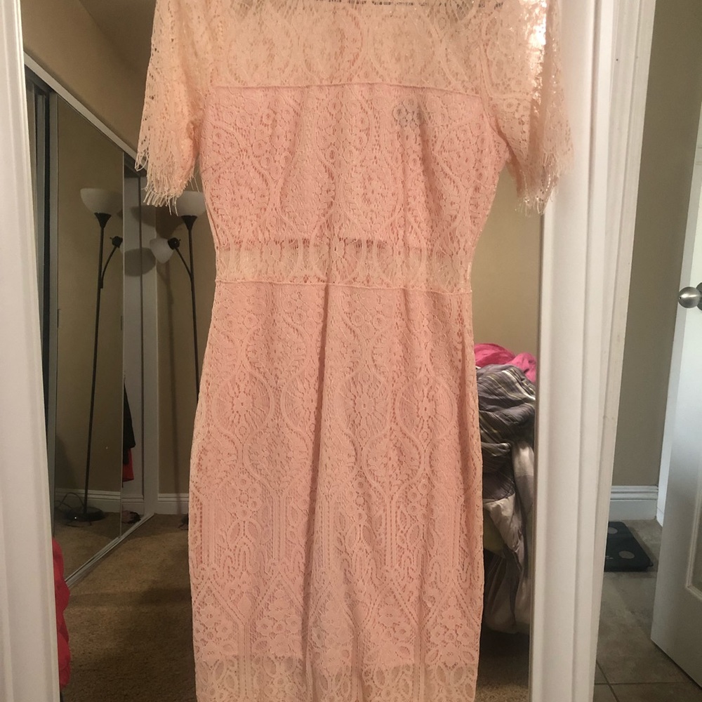 LULUs remarkable lace dress